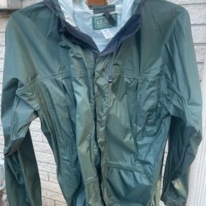 LL Bean men’s rain jacket size SM